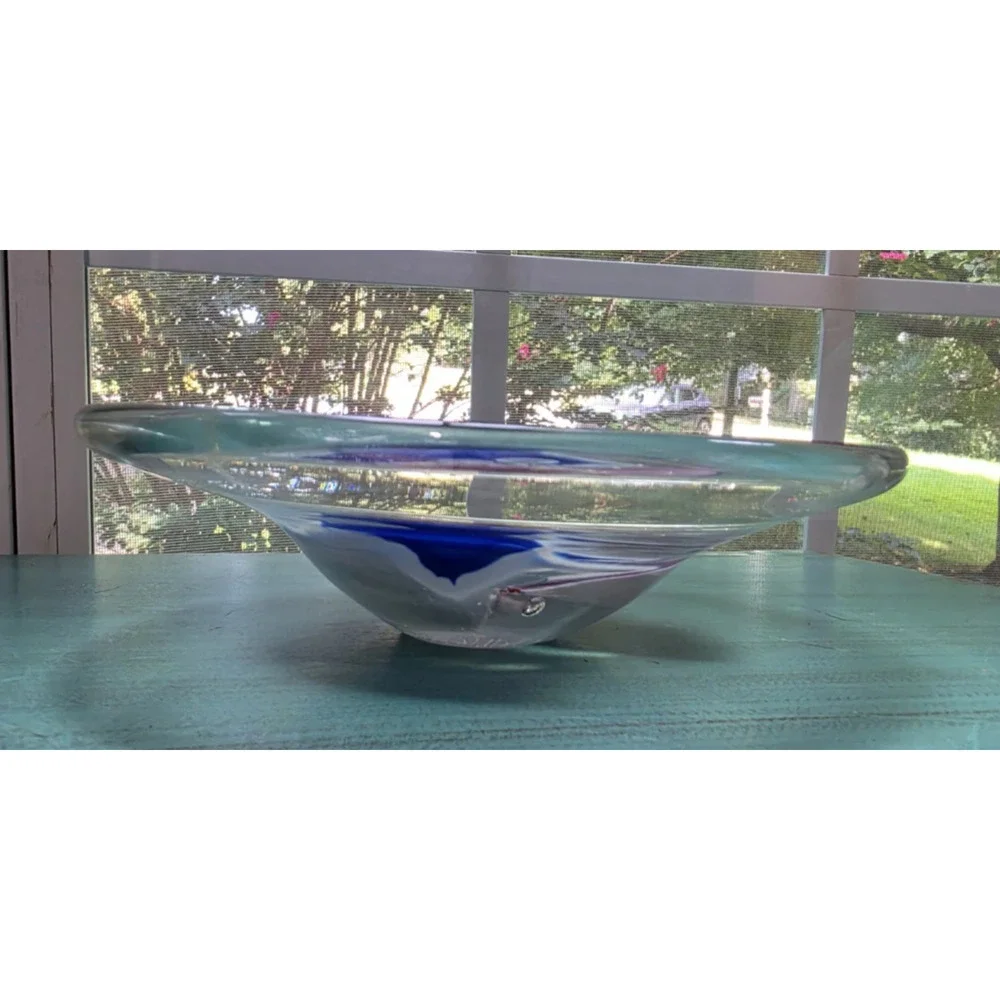James R. Wilbat Art Glass Bowl signed 2003 hand crafted American artist 9x8x2